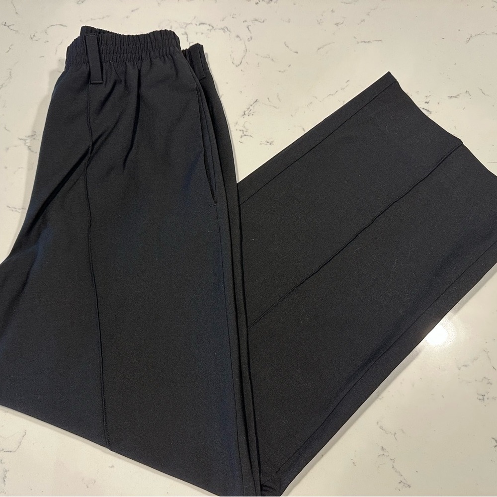 Fendi women's Black Pants size 38